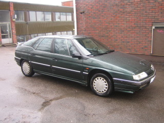 XM V6